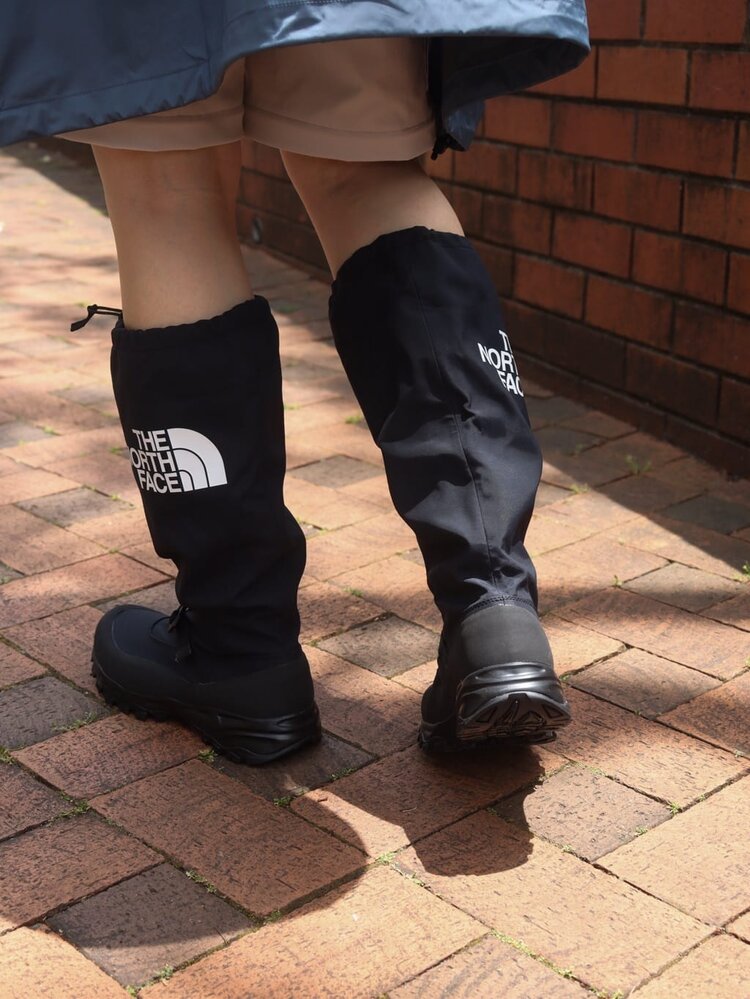ゴールドウインオンラインストア公式 | STAFF STYLE | ウォータープルーフのロングブーツで足元の悪い地面でも気にせず過ごせます