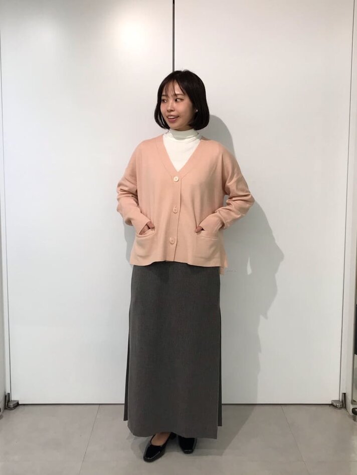 ピンクカーデ