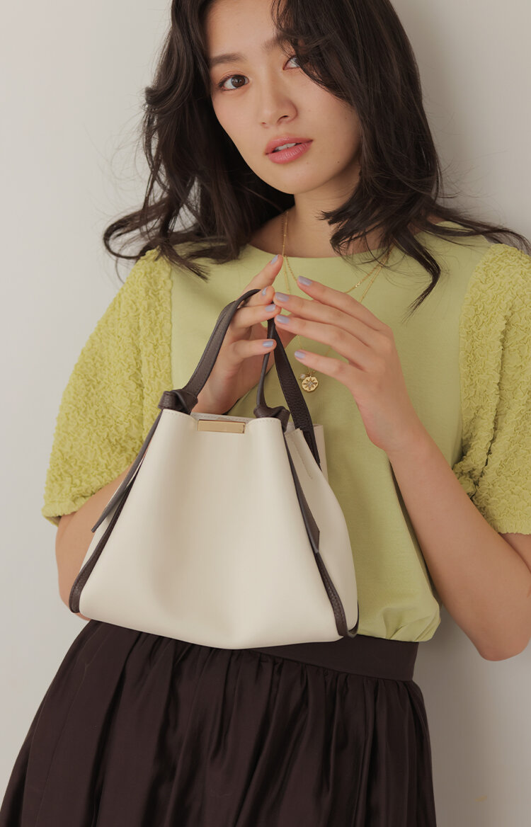 LOOK04