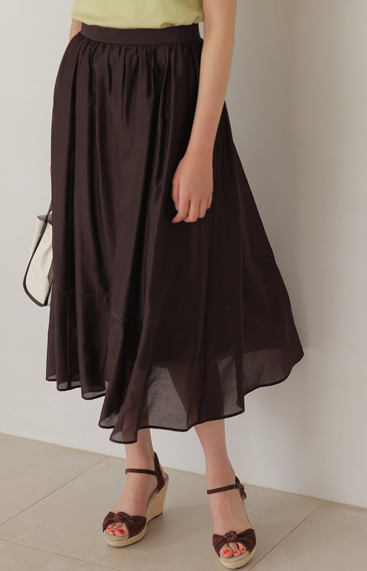 LOOK04
