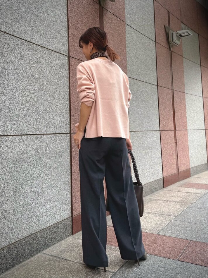 ピンクカーデ