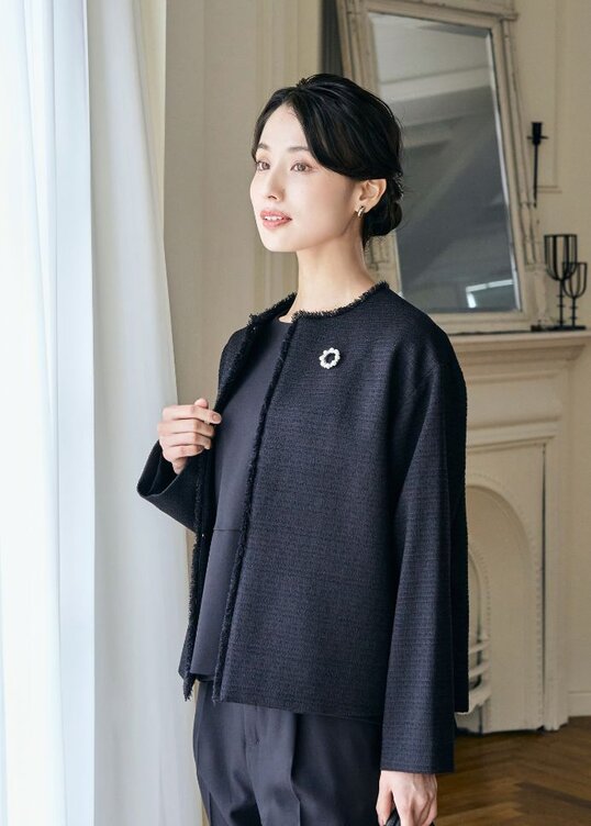 華やかに、清楚に。セレモニースーツ - 洋服の青山