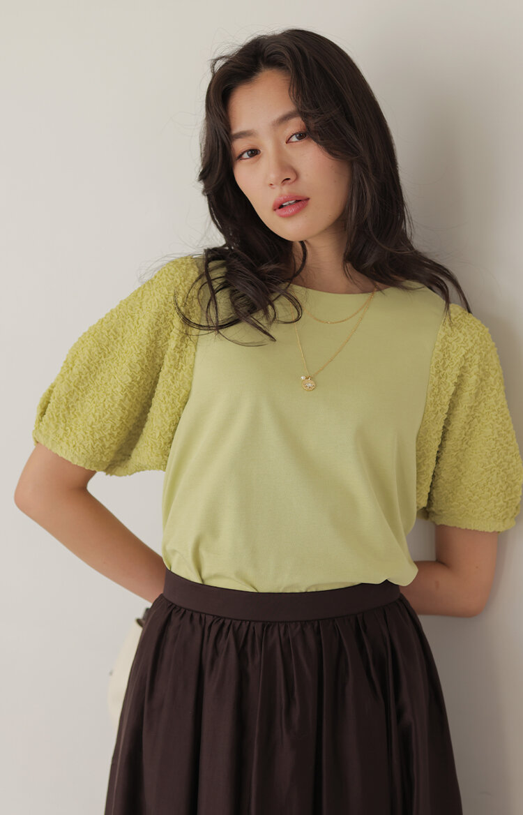 LOOK04